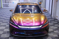 Best seller Super Glossy Peregangan Mobil Wrap Vinyl Film Metalik Berlian dalam ruang bunglon Tubuh Stiker Mobil